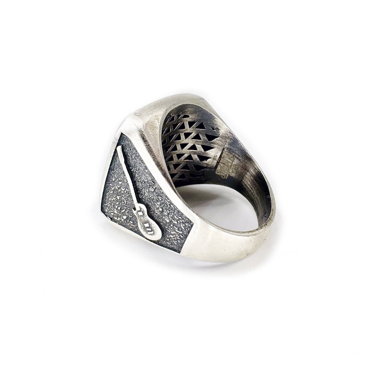The Compass Ring