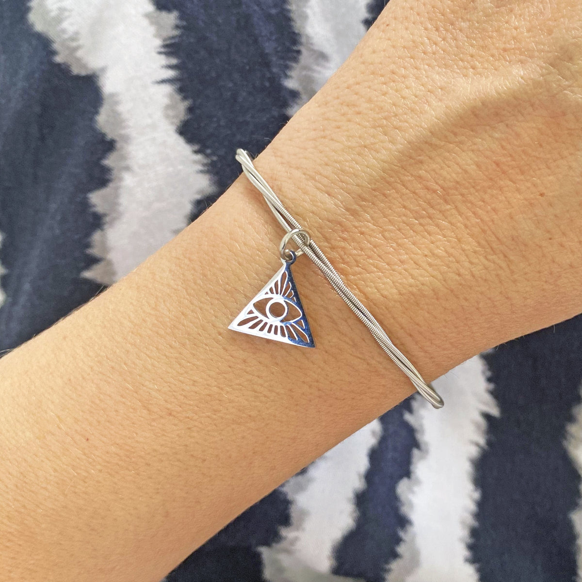 Inspired by the song "Wish You Were Here" guitar string bracelet Pink Floyd, Incubus